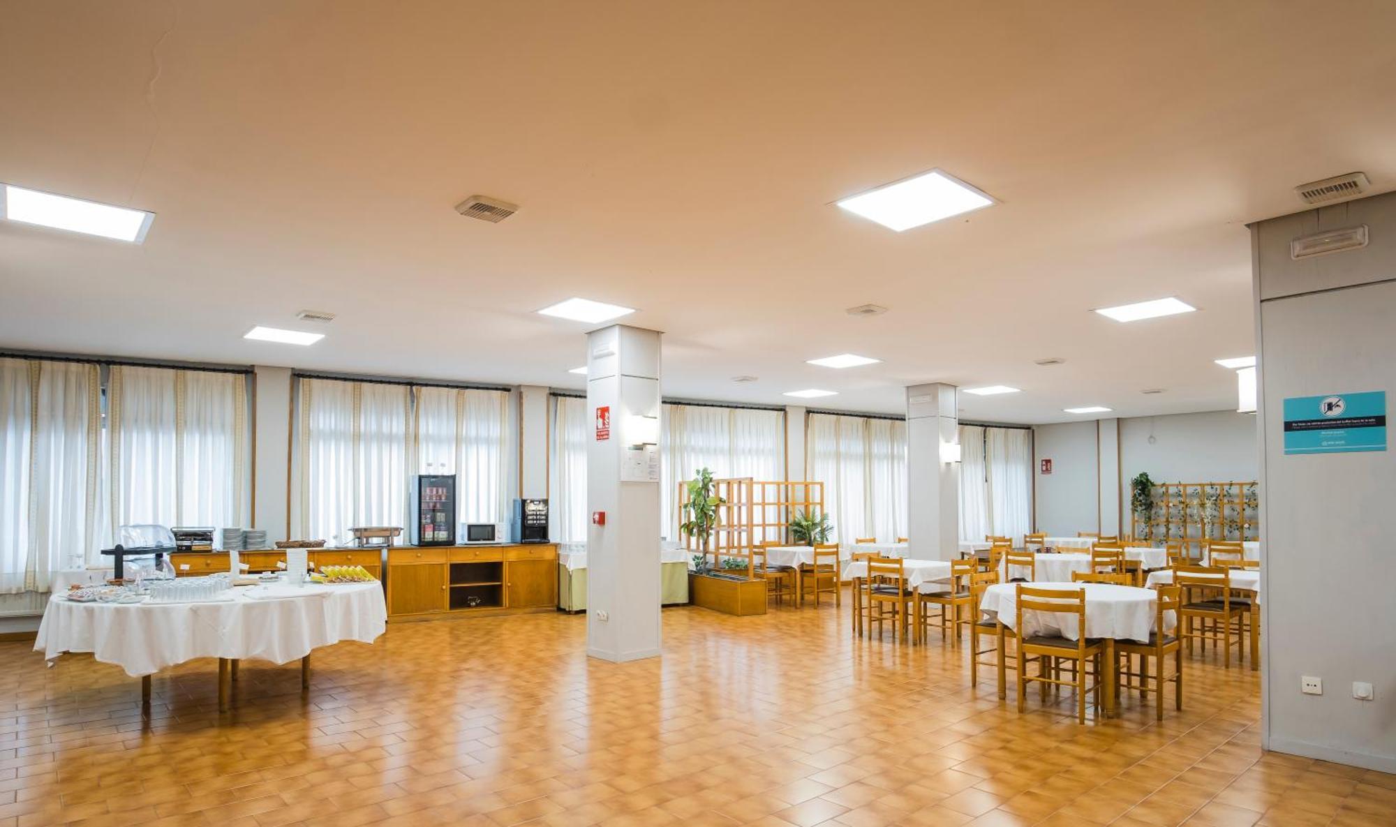 Hotel Alda Бойро Екстериор снимка