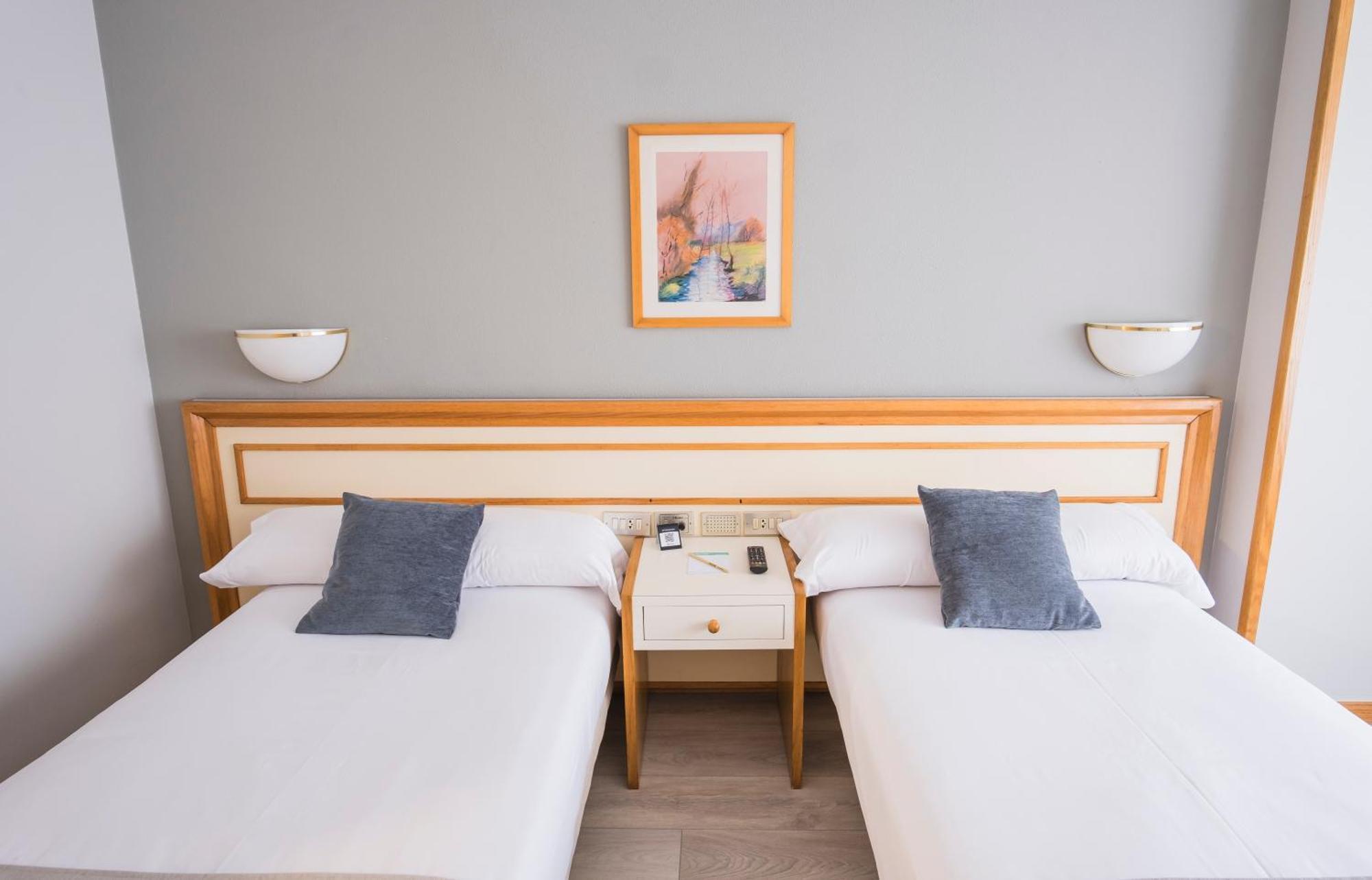 Hotel Alda Бойро Екстериор снимка