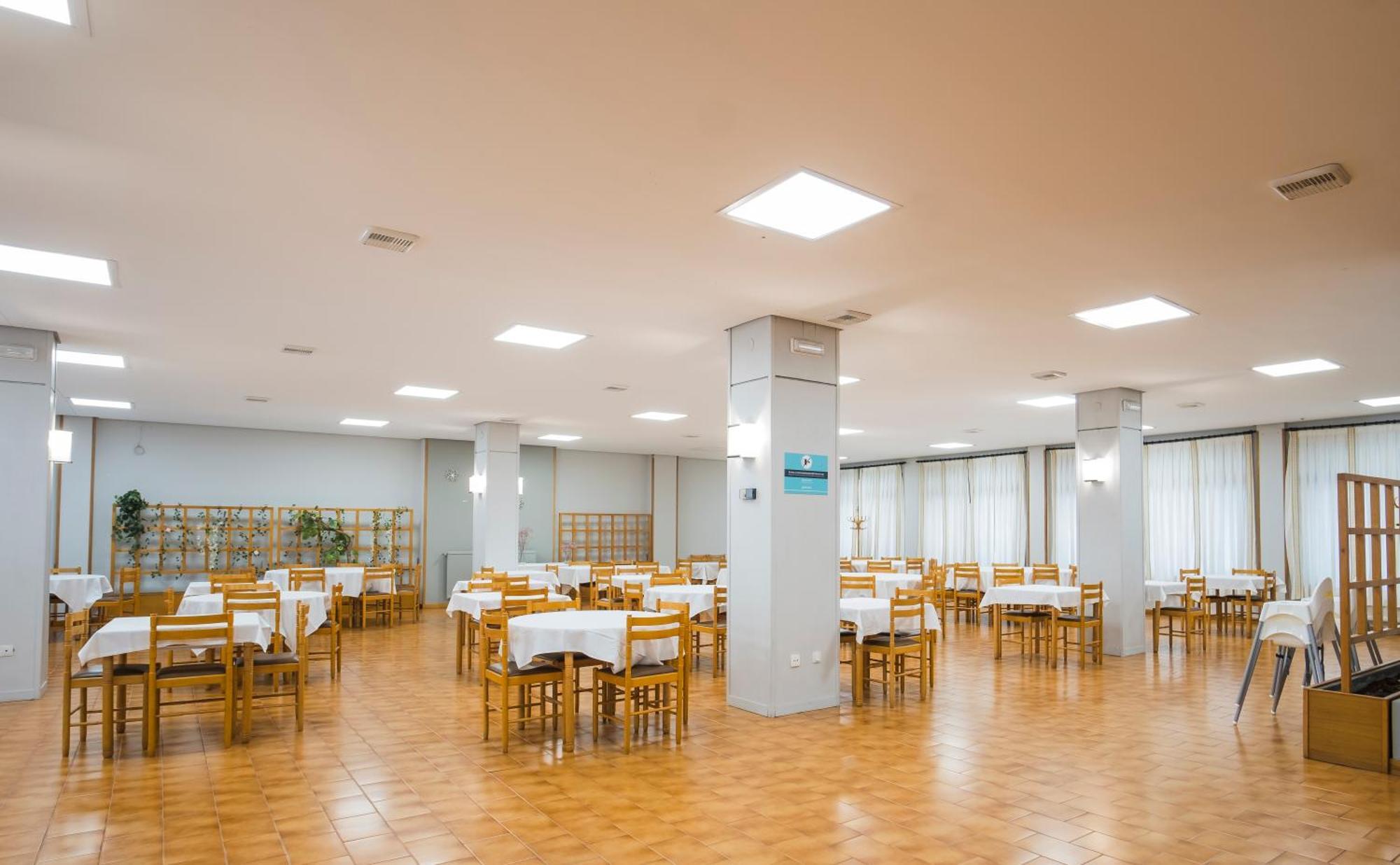 Hotel Alda Бойро Екстериор снимка