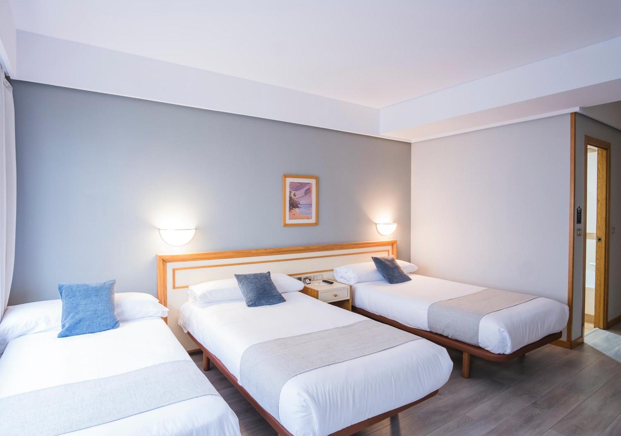 Hotel Alda Бойро Екстериор снимка