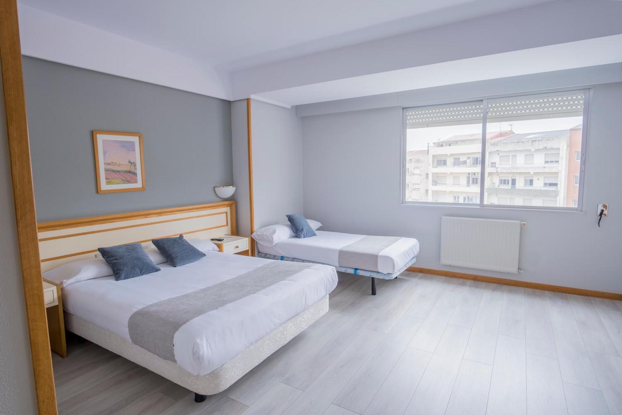 Hotel Alda Бойро Екстериор снимка