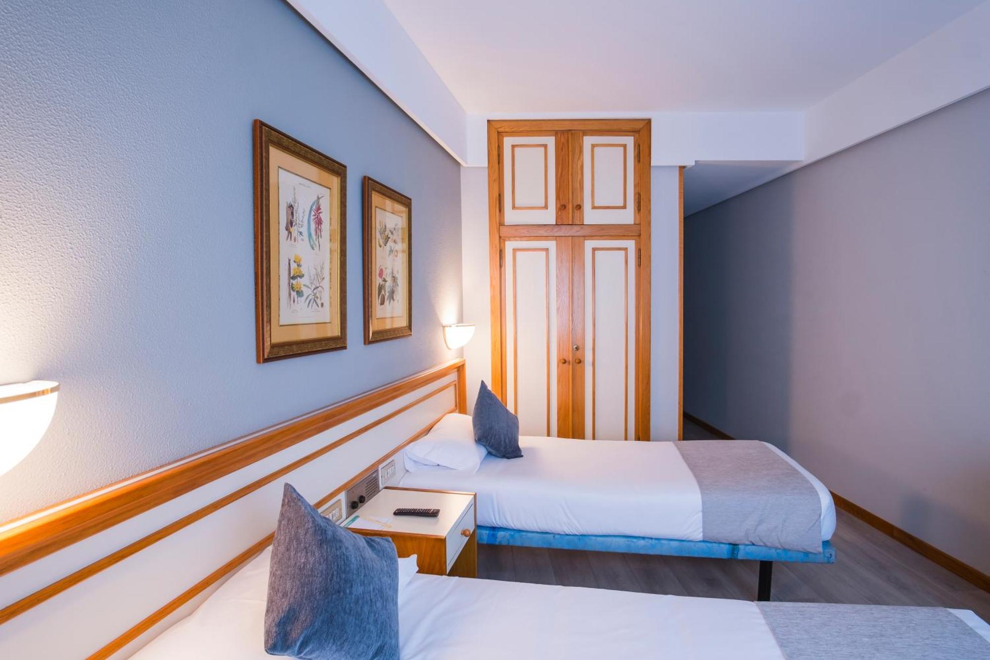 Hotel Alda Бойро Екстериор снимка